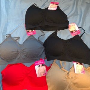 Women’s sport bras bundle